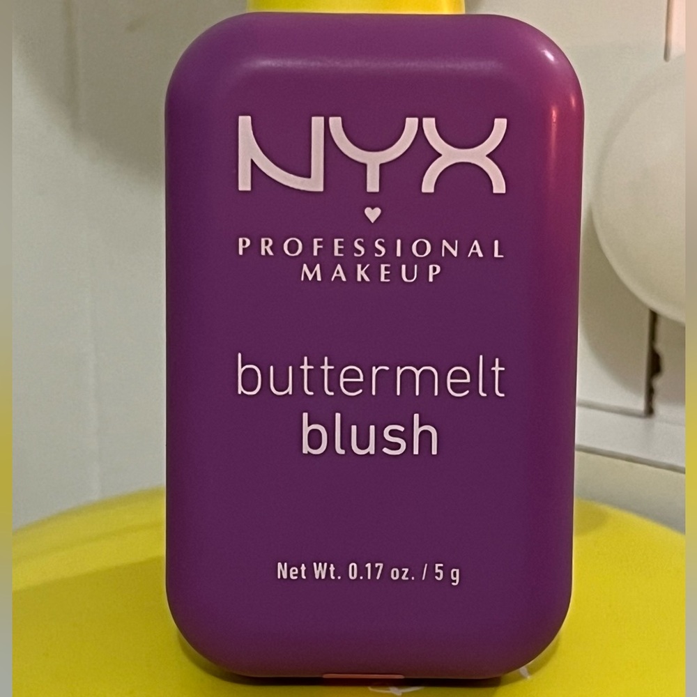 NYX PROFESSIONAL MAKEUP BUTTERMELT BLUSH/All the Butta